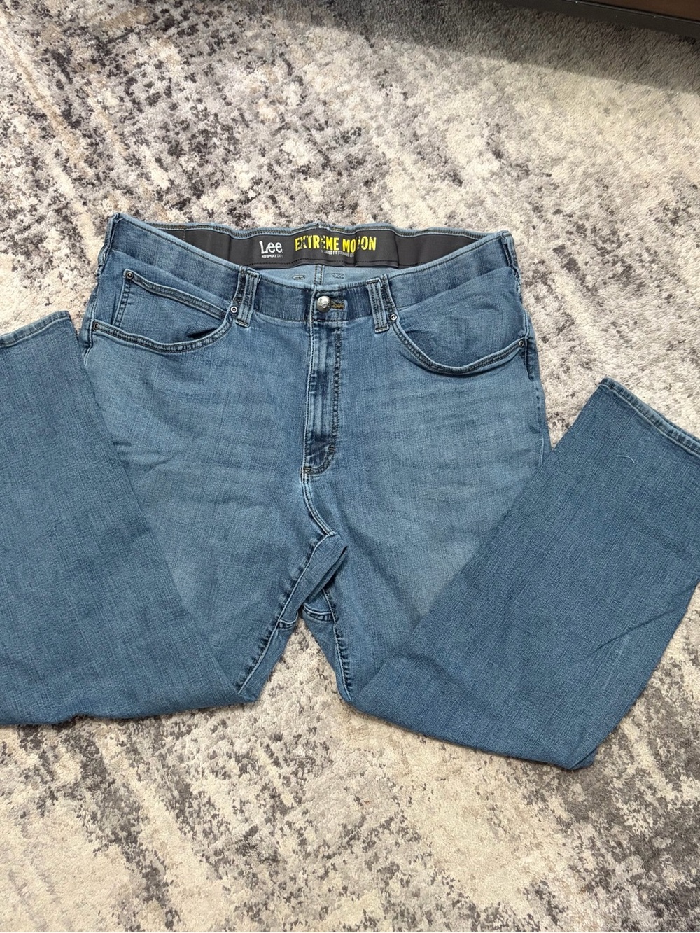 Lee Men's Light Blue Relaxed Jeans